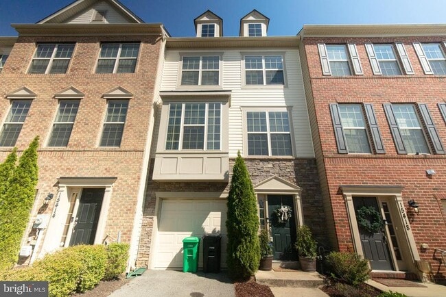 Building Photo - 15416 Lady Lauren Ln