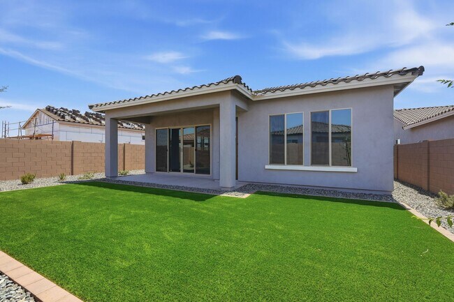 Building Photo - 2942 Manzanilla Ave