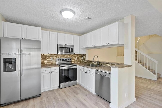 Building Photo - 20937 Bay Ct