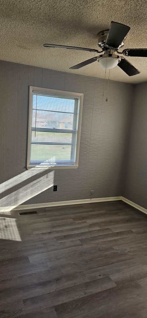 Building Photo - 5377 S Hutchinson Ct