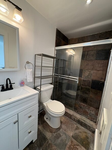 Building Photo - 1740 Whitefield Rd