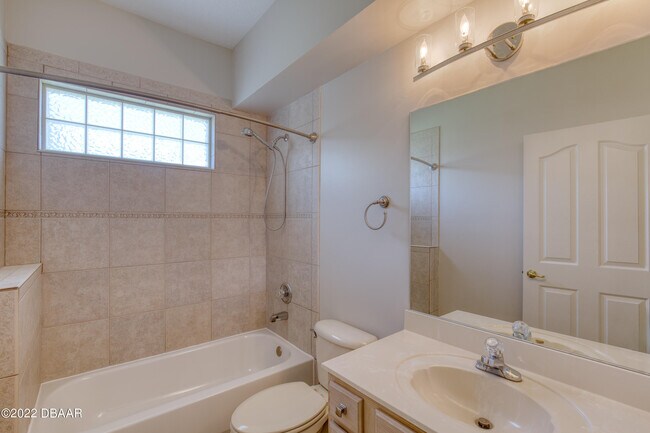 Building Photo - 4 Windwillow Ln