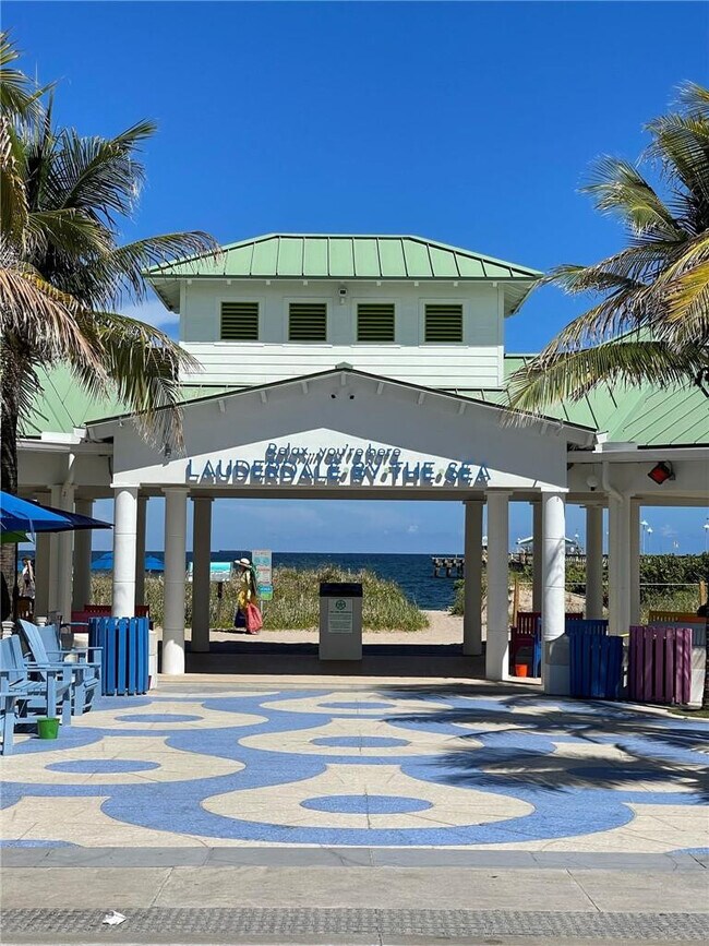 Building Photo - 5200 N Ocean Blvd