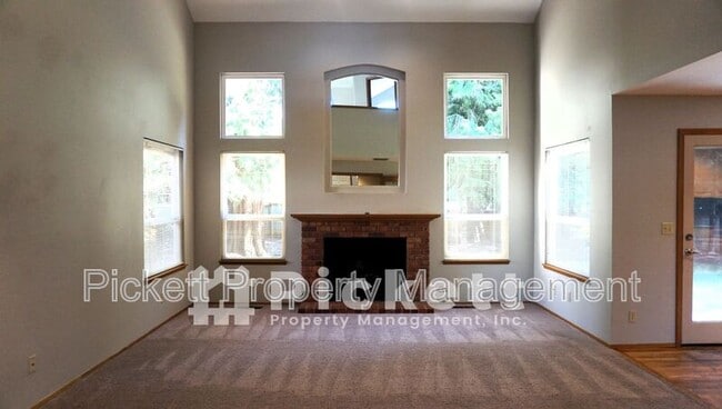 Building Photo - 12443 Mt Worthington Loop NW