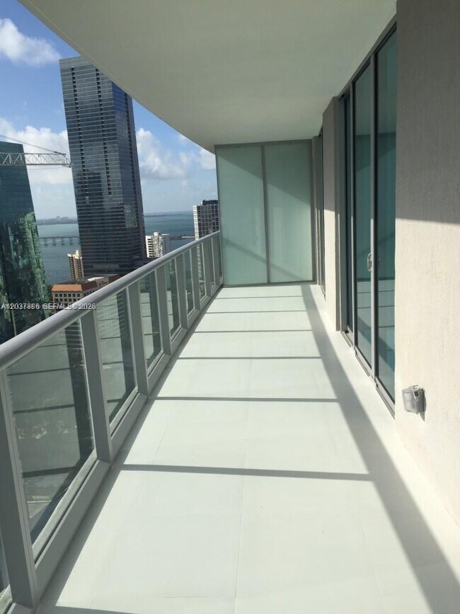 Building Photo - 1100 S Miami Ave