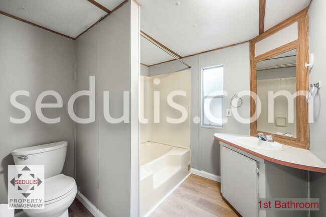 Building Photo - 354 Frankie Ln