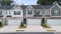 Building Photo - 192 Hampton Cir