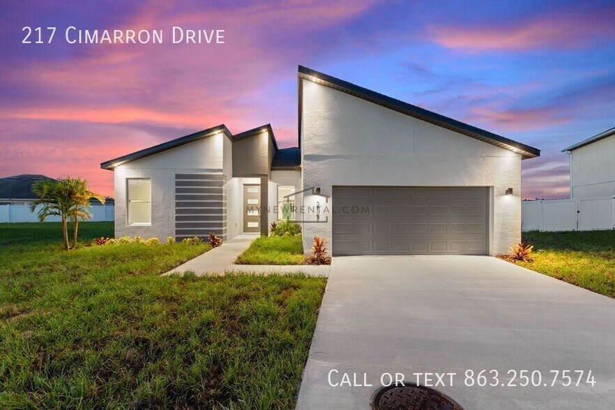Building Photo - 217 Cimarron Dr