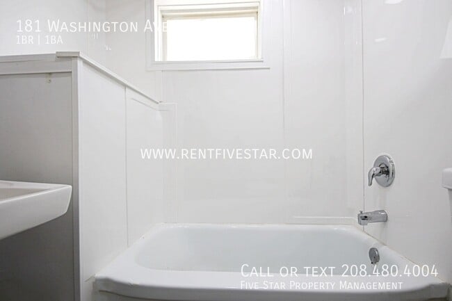 Building Photo - 181 Washington Ave