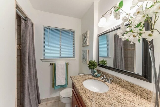 Building Photo - 4111 Hill Oak Dr