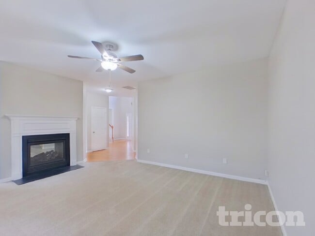 Building Photo - 324 Archway Ct