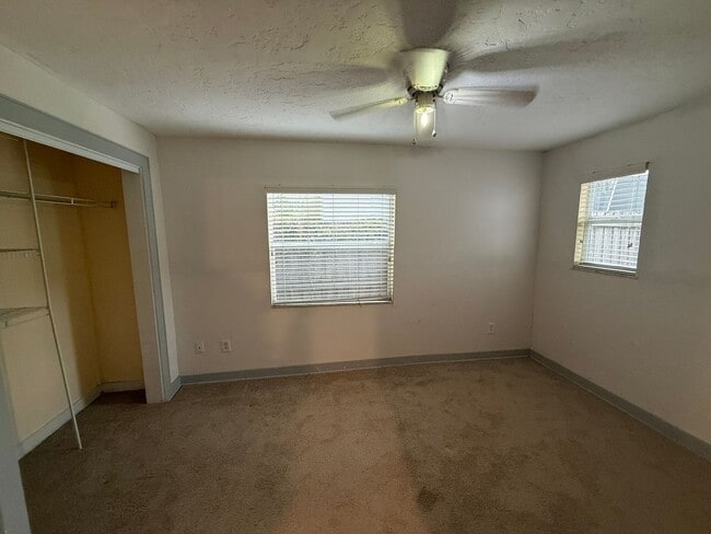 Building Photo - 1235 Virginia Dr