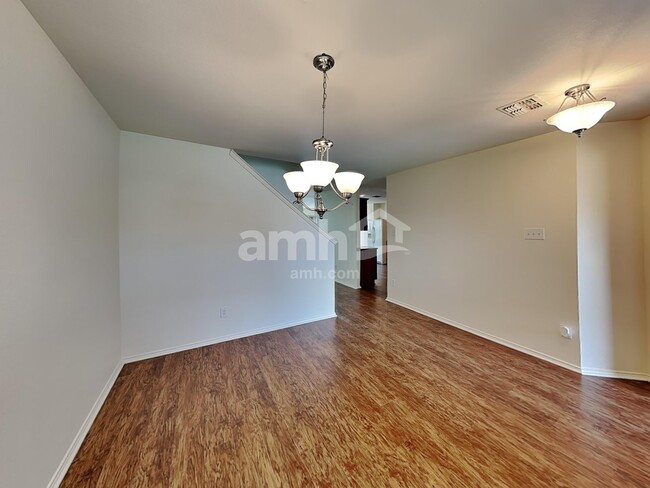 Building Photo - 9213 Whistlewood Dr