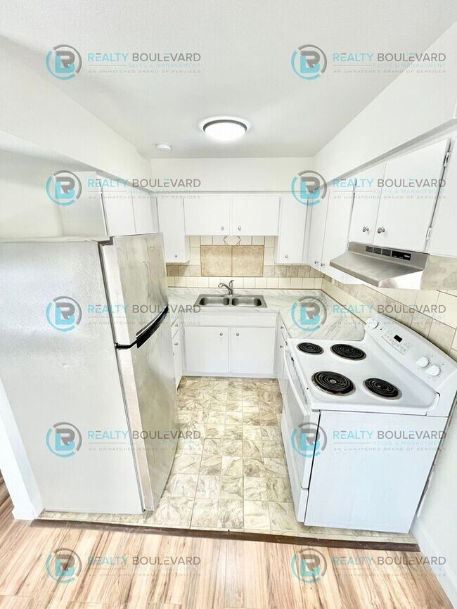 to this inviting twobedroom, two... 1206 Parkview St Reno