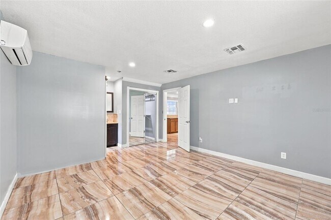 Building Photo - 5354 Lanyard Ct
