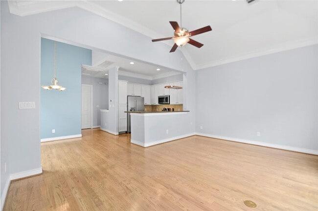 Building Photo - 5954 Kansas St