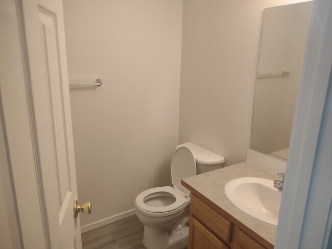 Building Photo - 4838 N Orchid Ln