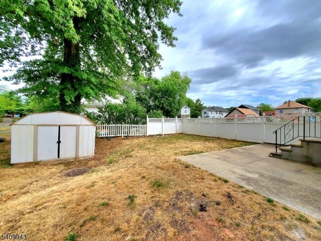 Building Photo - 708A Farrand St