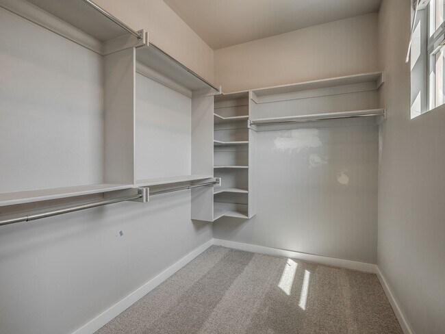 Building Photo - Beautiful New Construction Home in Edmond/...
