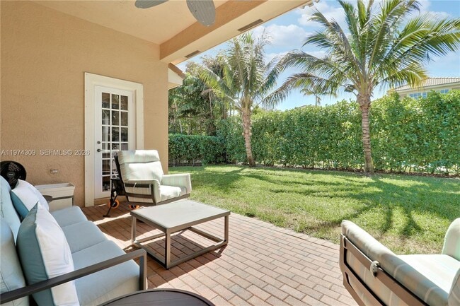 Building Photo - 165 Via Veracruz