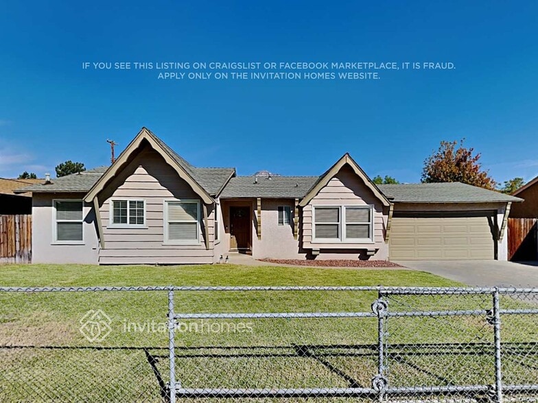 Primary Photo - 10126 Stafford St