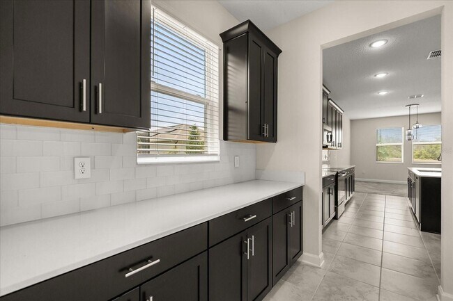 Building Photo - 2357 Camden Park Ave