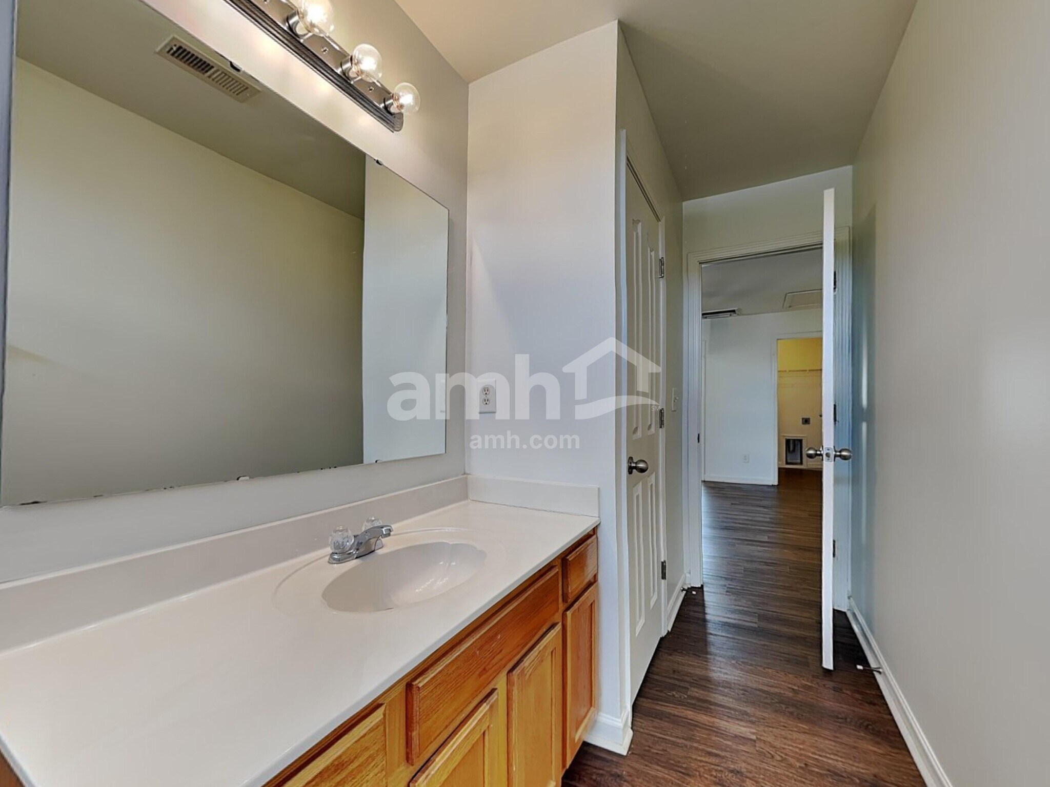 Building Photo - 16511 Falconry Way