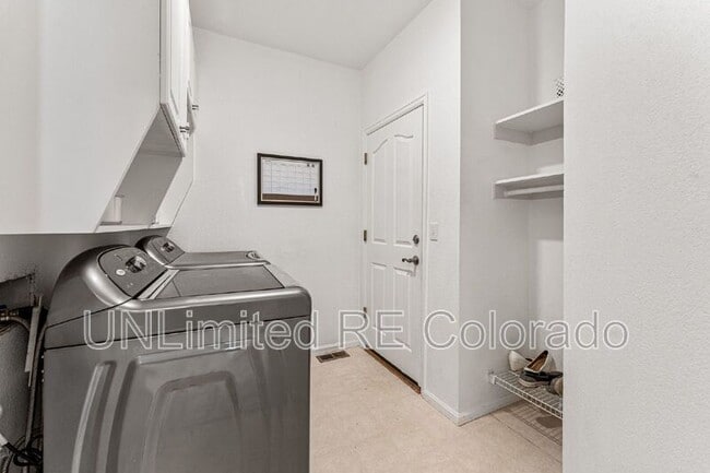 Building Photo - 21805 Mt Elbert Pl