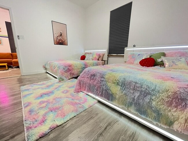 Building Photo - 1726 Vesey Ave