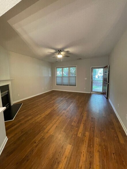 Building Photo - 5521 Fieldcross Ct