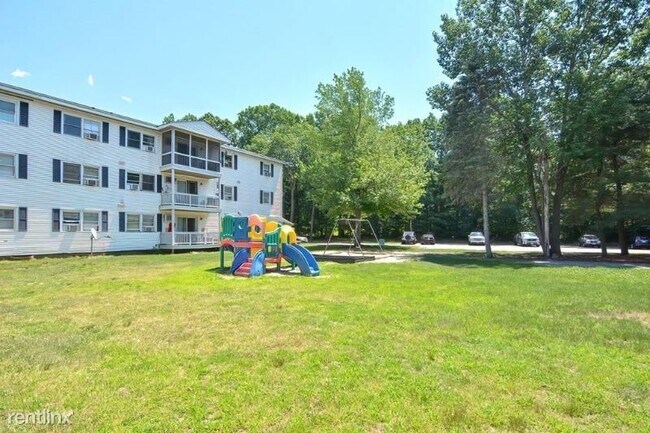 Building Photo - 2 br, 1 bath Condo - 30 Abbey Rd 208 Unit 208