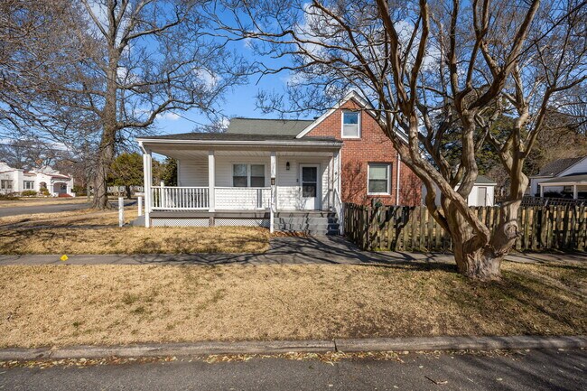 Building Photo - 9120 Granby St