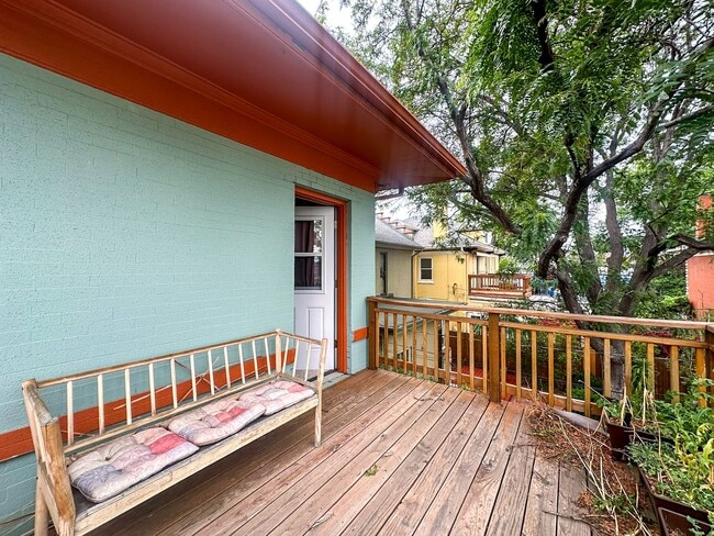 Building Photo - A home where old-world charm meets modern sophistication!