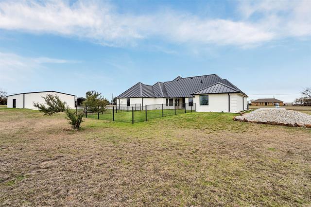 Building Photo - 157 Country Pl Ln