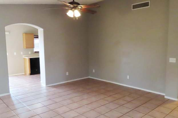 Building Photo - 4641 S Fenwick Dr