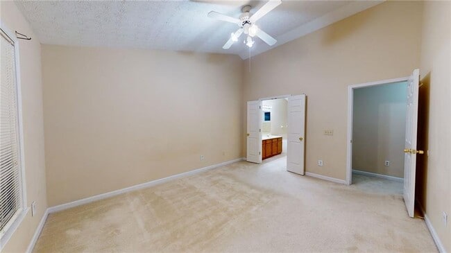 Building Photo - 110 Beaverwood Ln