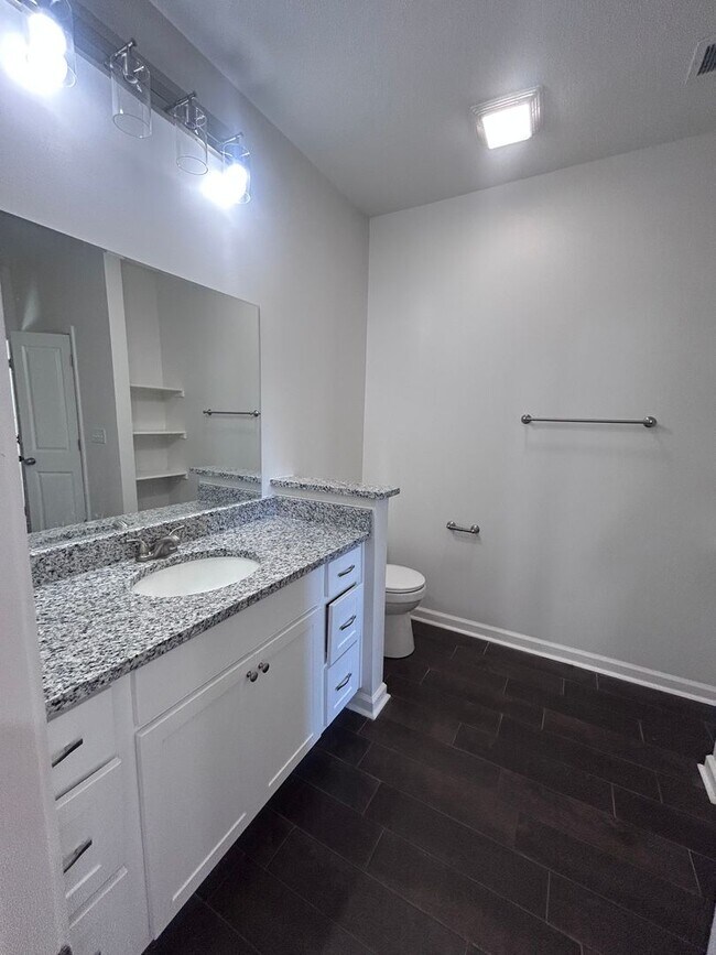 Building Photo - 4804 Antosh Cir
