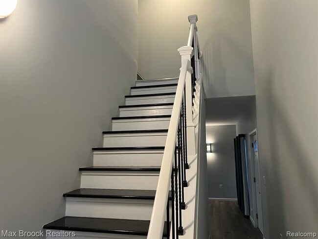 Building Photo - 4023 Alia Dr