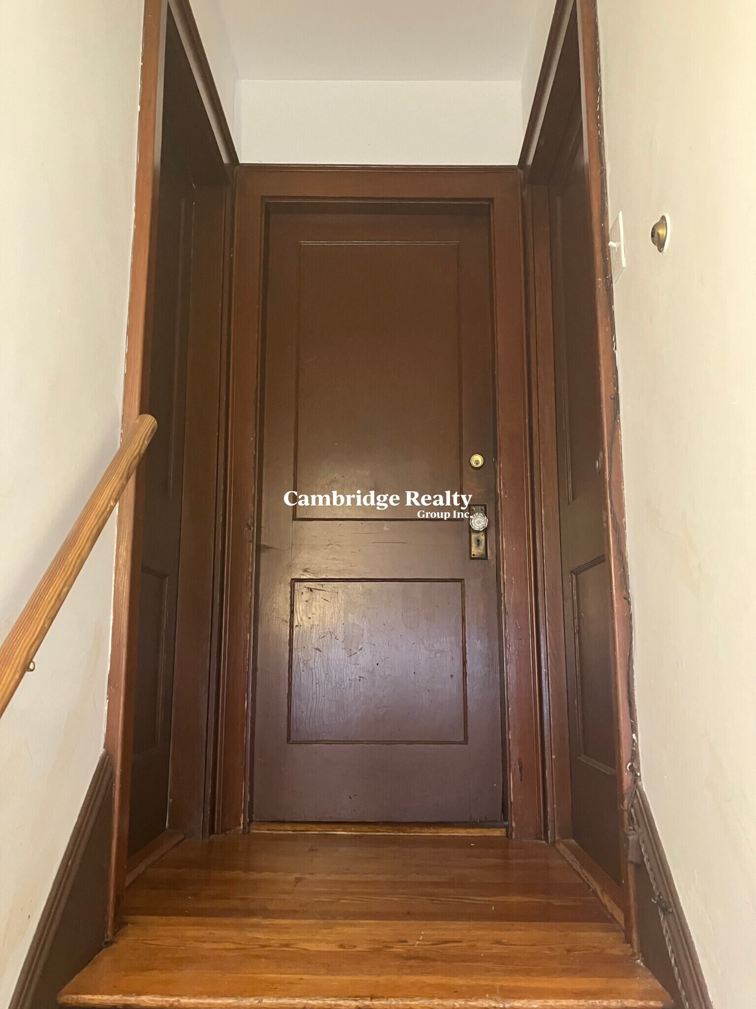 Building Photo - 93 Hillside Rd