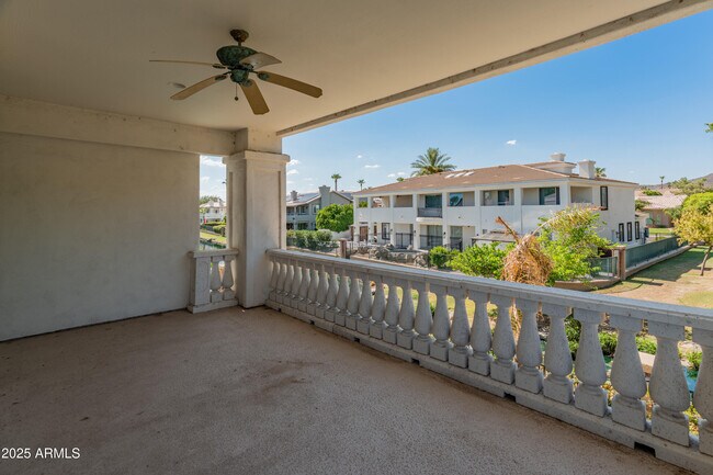 Building Photo - 5820 W Del Lago Cir