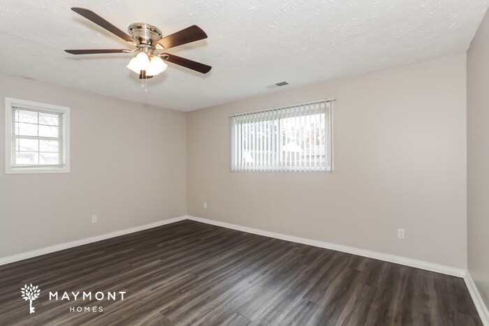 Building Photo - 10883 Newmarket Dr