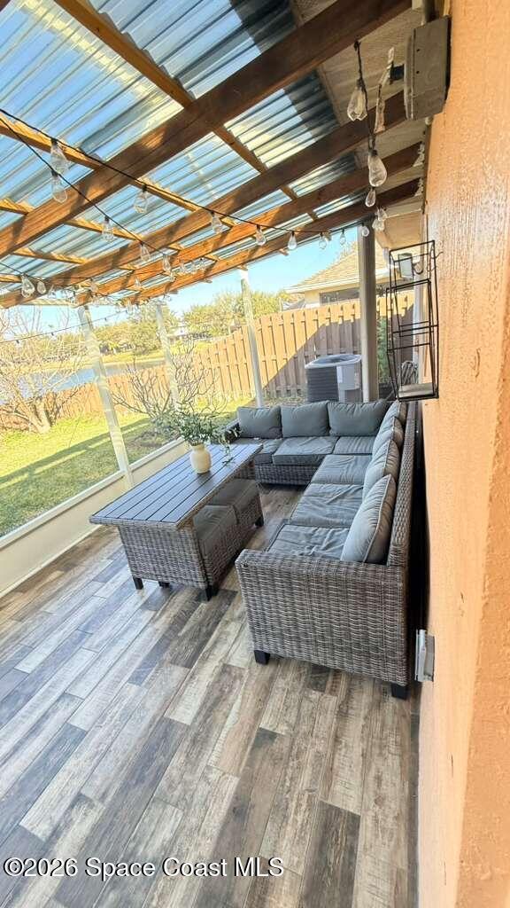 Building Photo - 4550 Bellaluna Dr