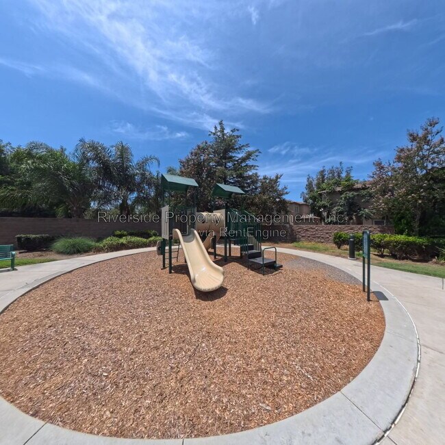 Building Photo - 4031 Cey Ct