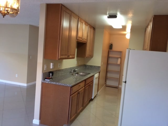 Building Photo - 7819 Camino Glorita