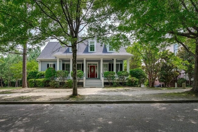 Building Photo - Beautiful home in Lake Carolina Harborside with Fully Equipped Private Apartment