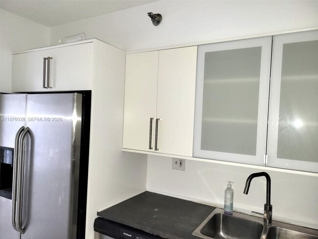 Building Photo - 3300 NE 191st St