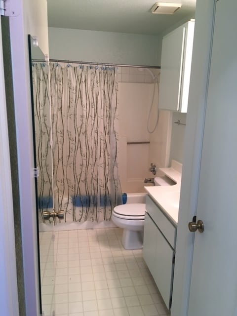 Building Photo - End Unit Two Bedroom Condo in North Prescott