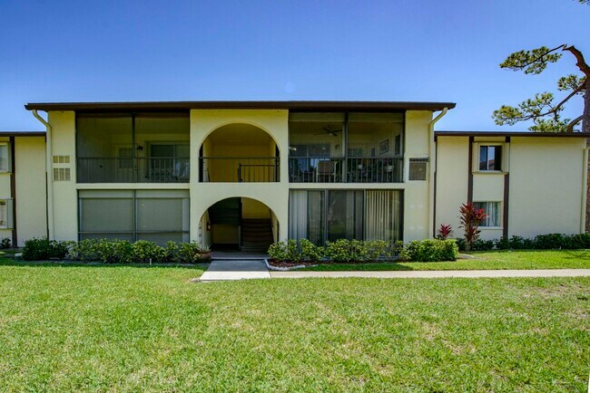 Building Photo - 3531 Pine Needle Dr