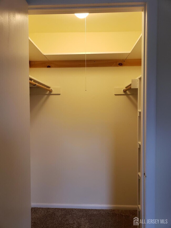Building Photo - 1514 Ravens Crest Dr