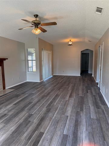 Building Photo - 5216 Carpenter Dr